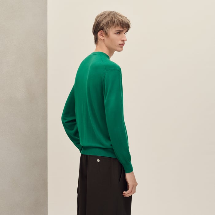 Menthe "Detail H" Crewneck Sweater