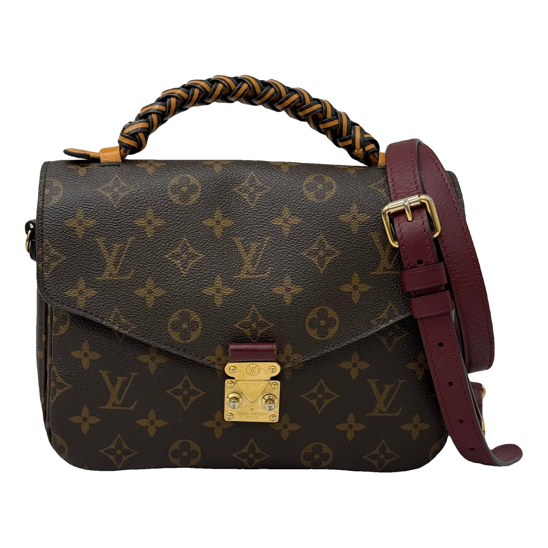 Metis leather handbag