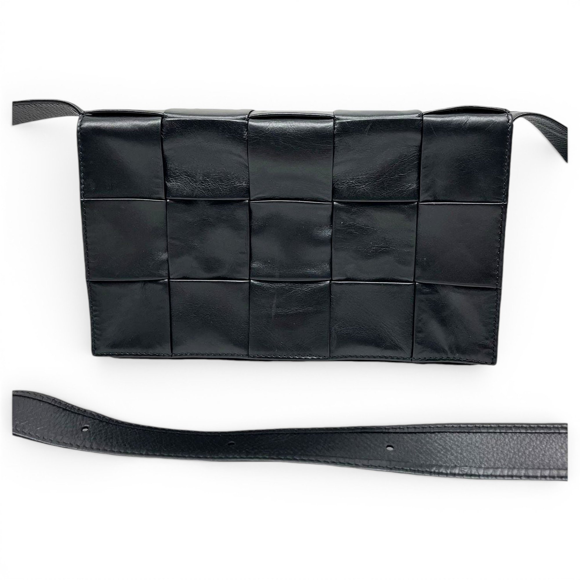 Cassette leather handbag