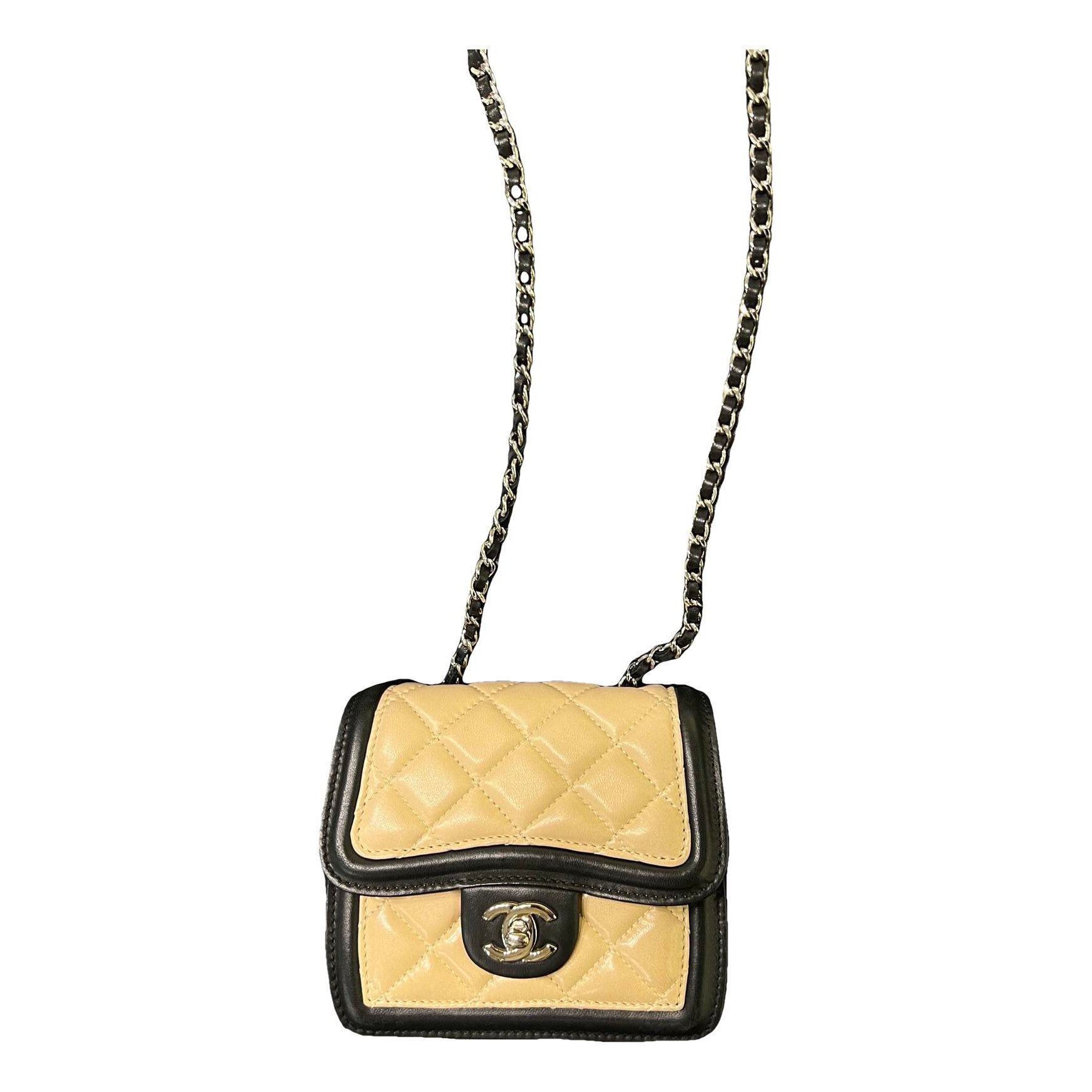 Timeless/Classique leather crossbody bag