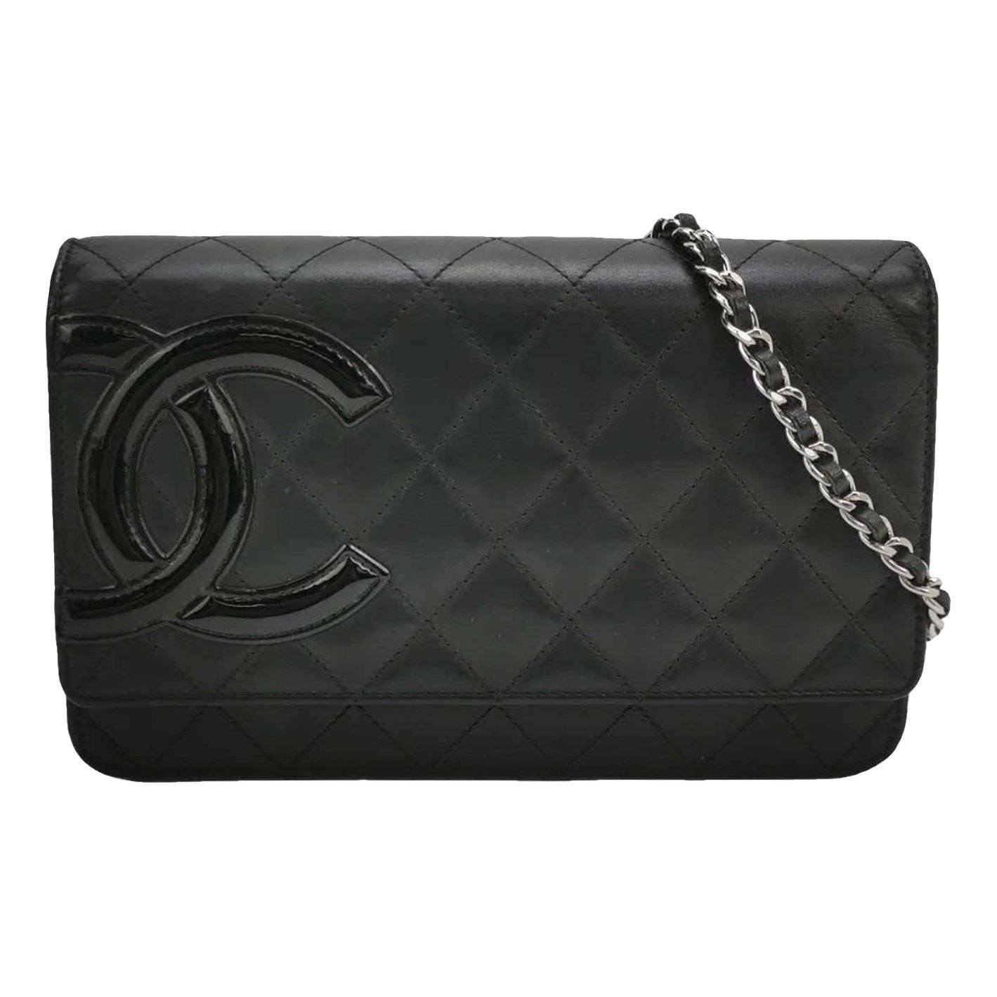 Wallet On Chain Cambon patent leather crossbody bag