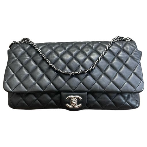Timeless/Classique leather handbag
