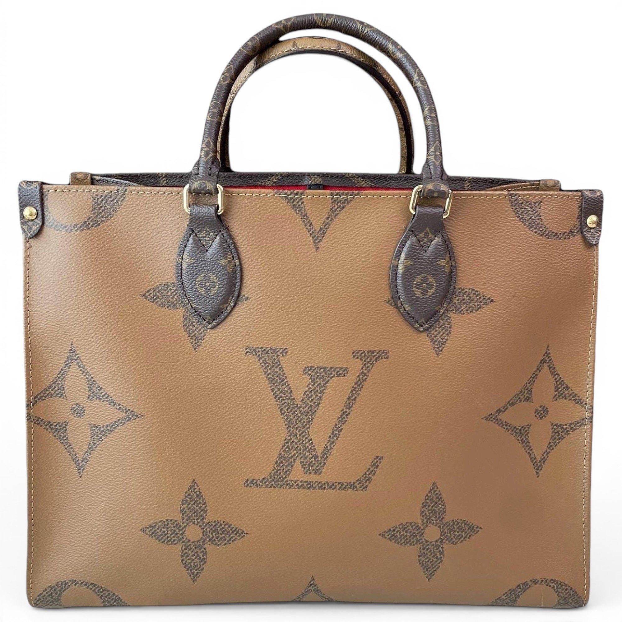 Onthego leather handbag