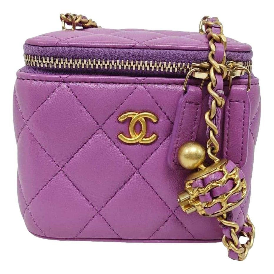 Trendy CC Vanity leather handbag