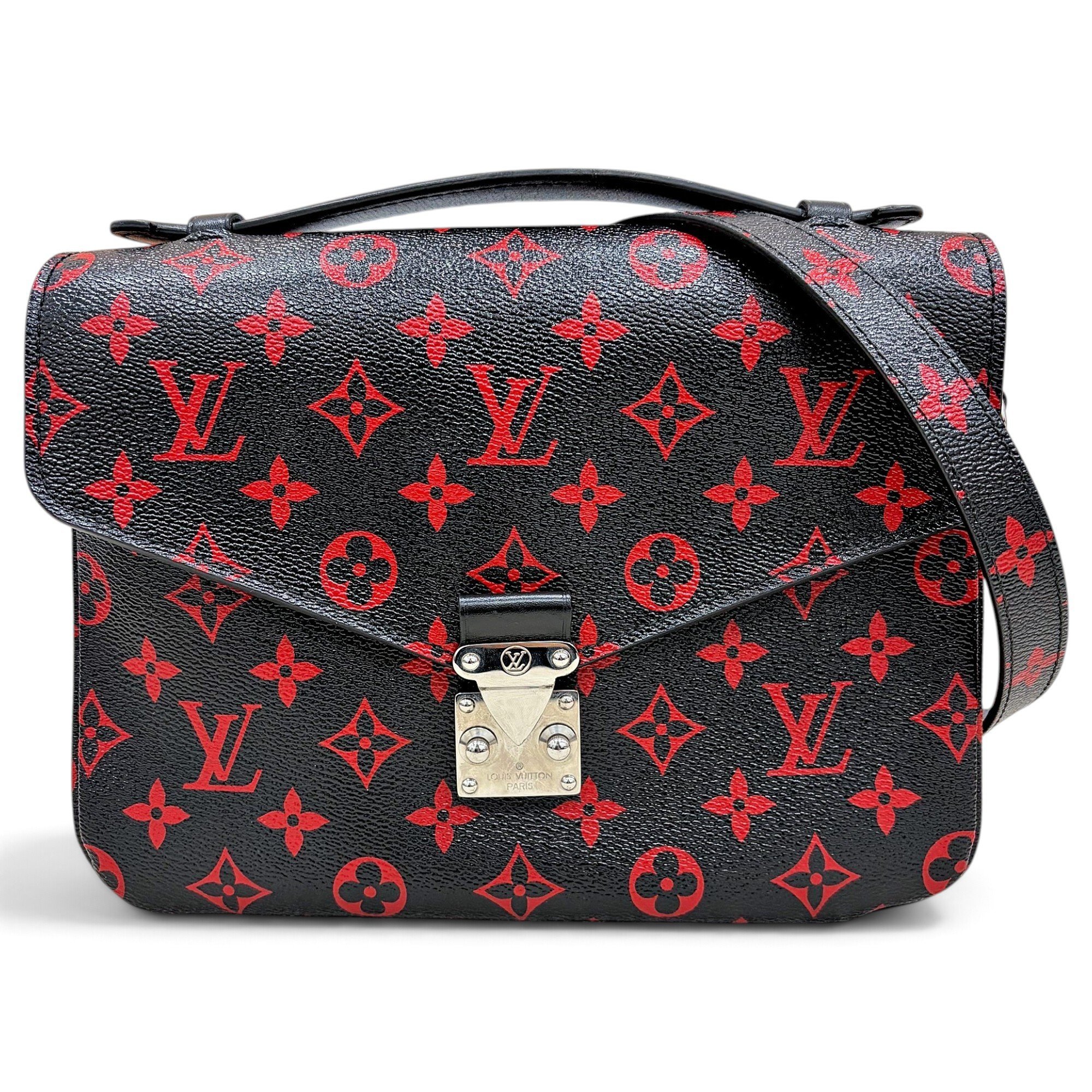 Metis leather handbag