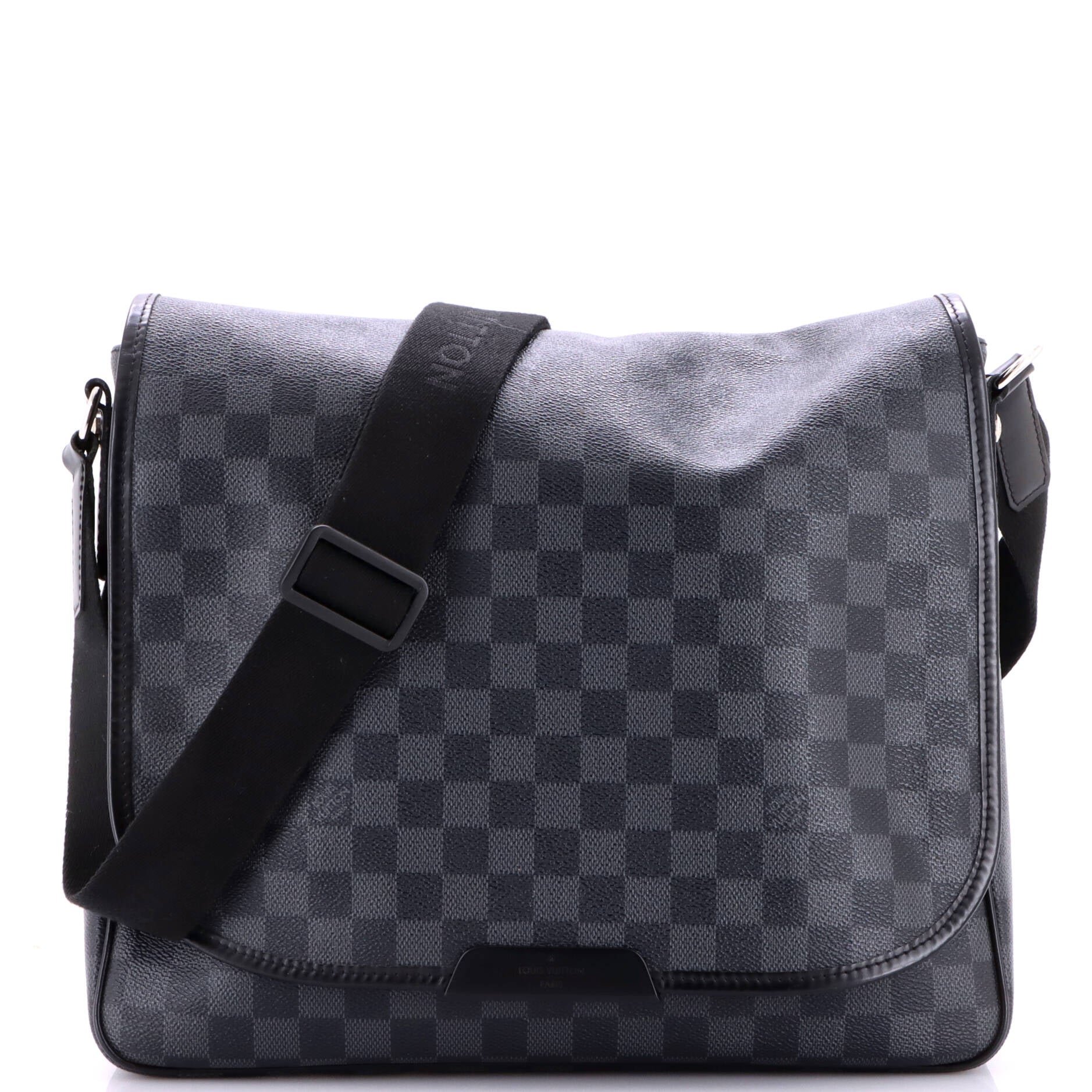 Daniel Messenger Bag Damier Graphite MM