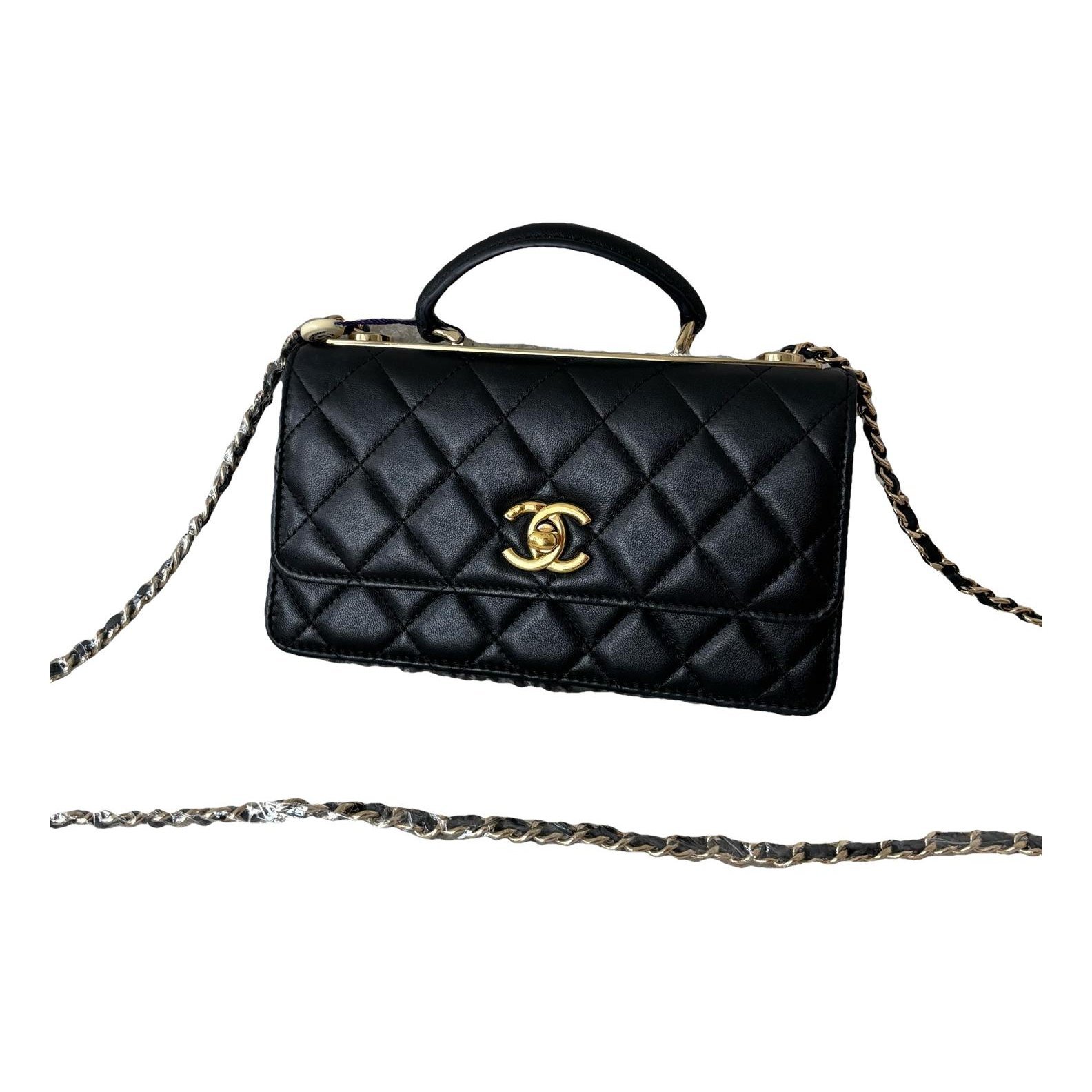 Trendy CC Top Handle leather handbag