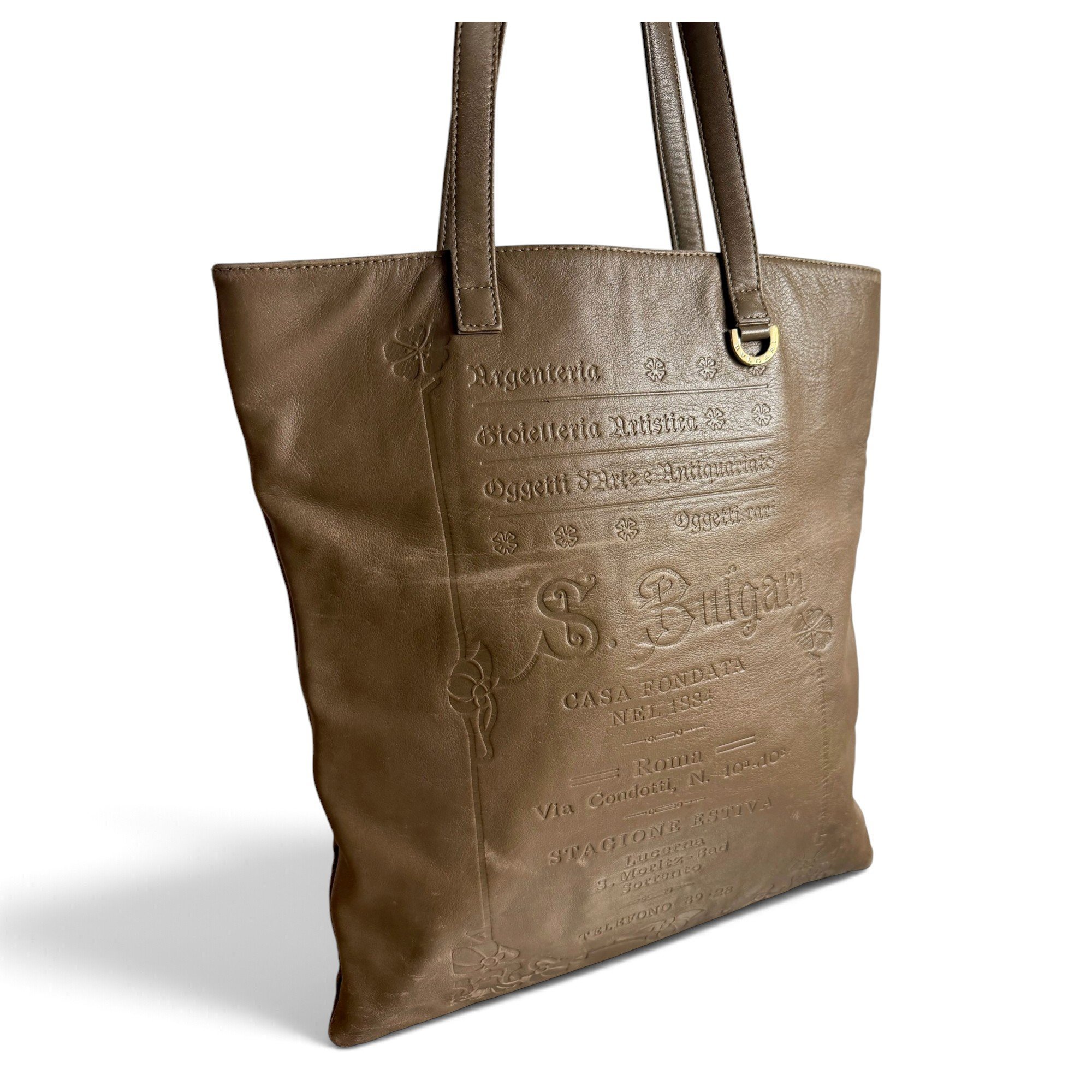 Leather tote
