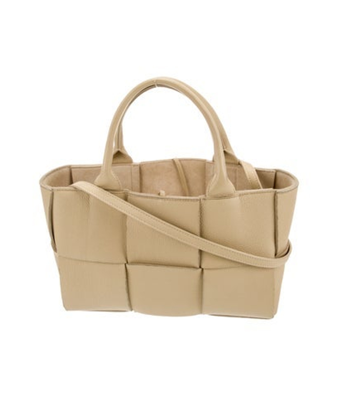 Bottega Veneta Veneta Intrecciato Arco Mini