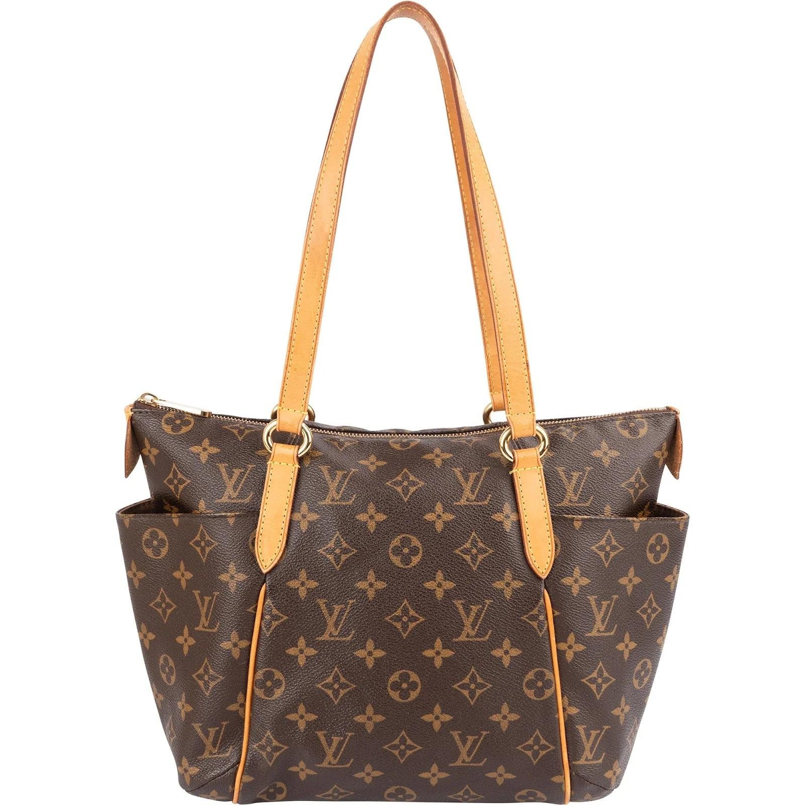 Totally leather handbag