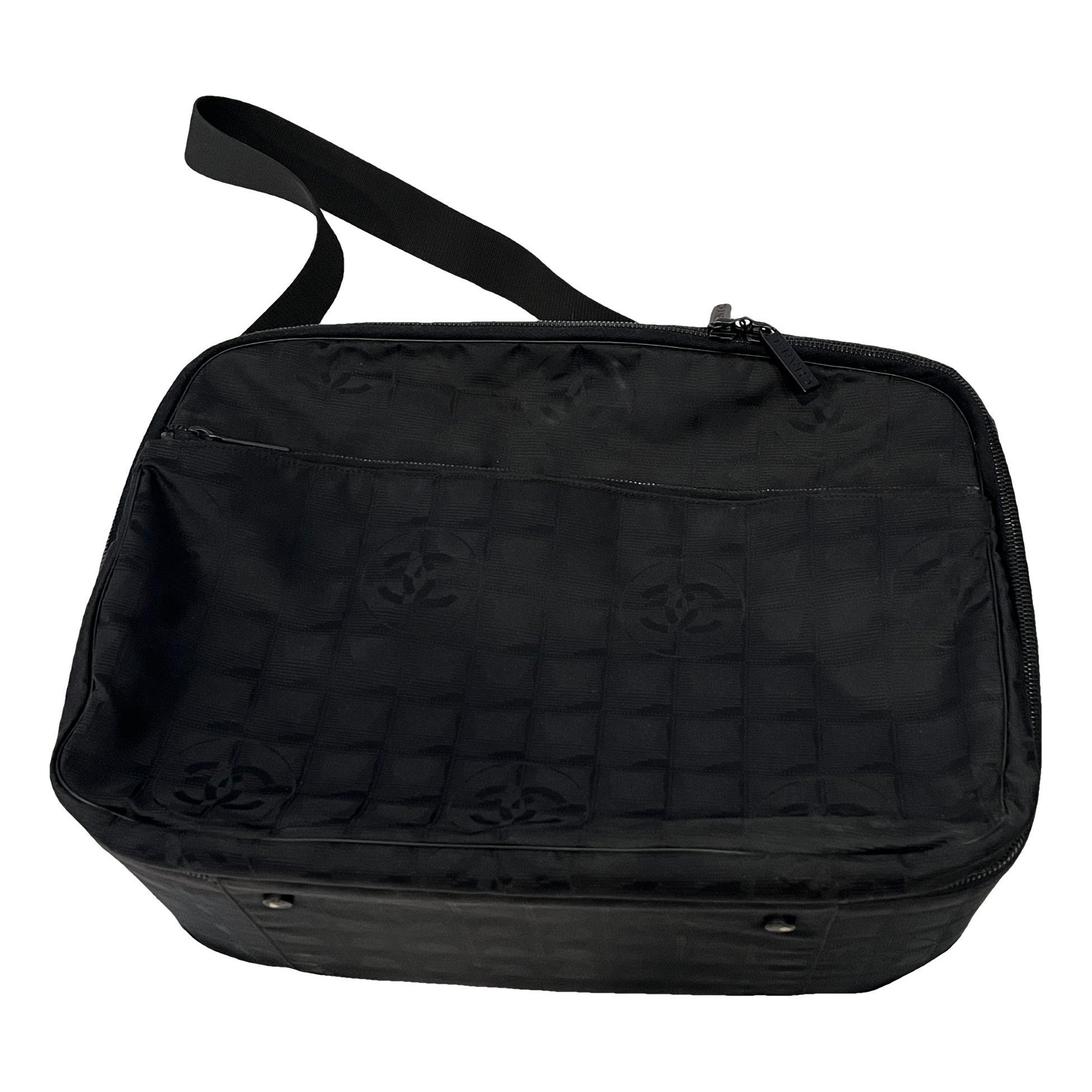 Travel bag