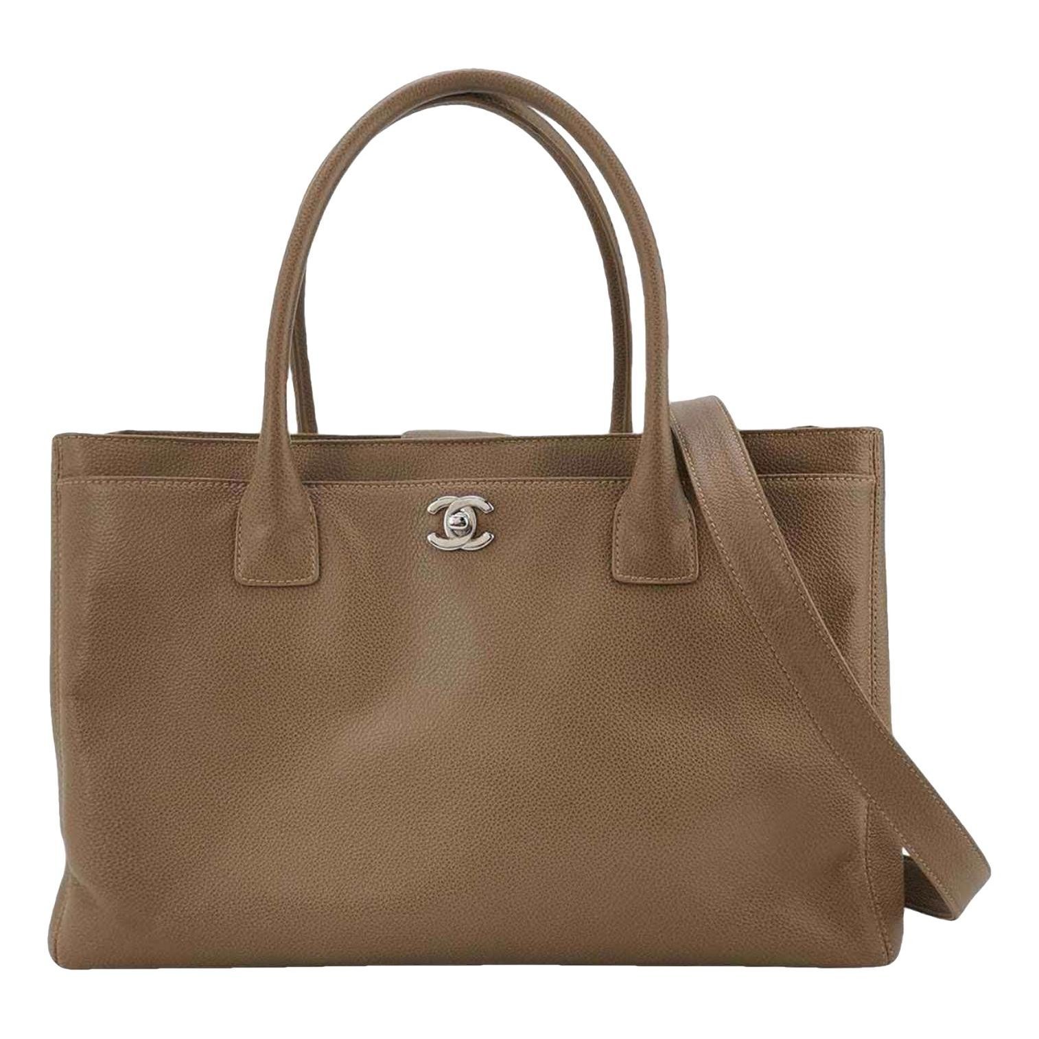 Executive leather tote