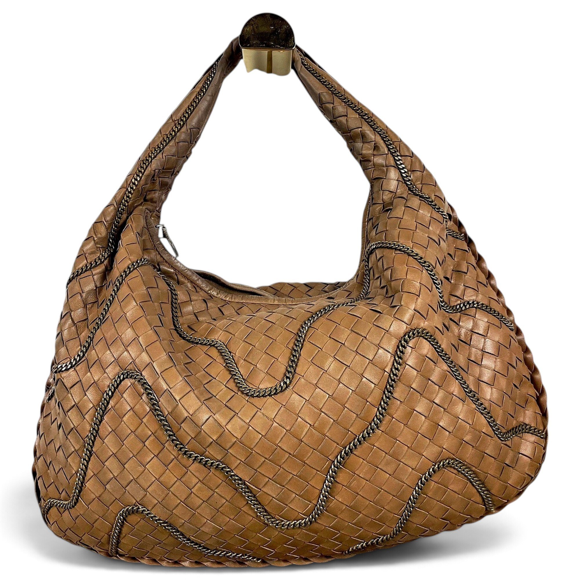 Veneta leather handbag