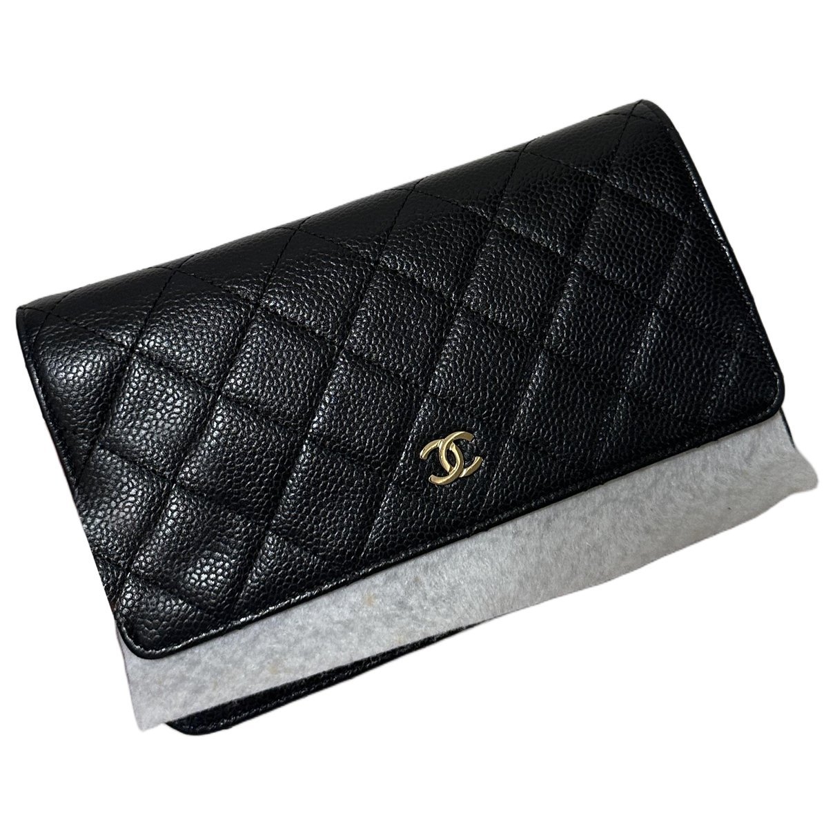Wallet On Chain Timeless/Classique leather crossbody bag