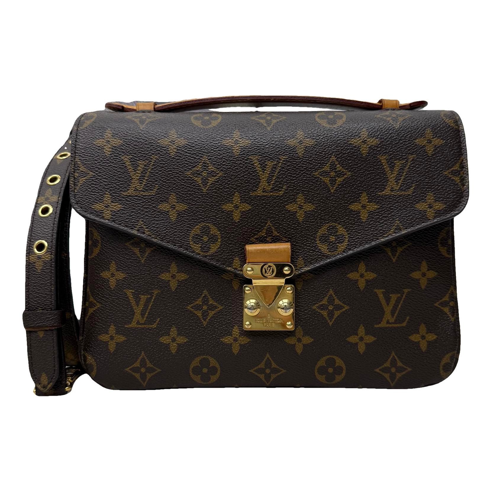 Metis leather handbag