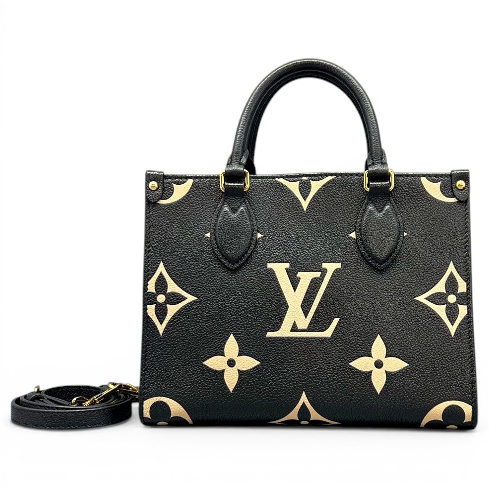 Onthego leather handbag
