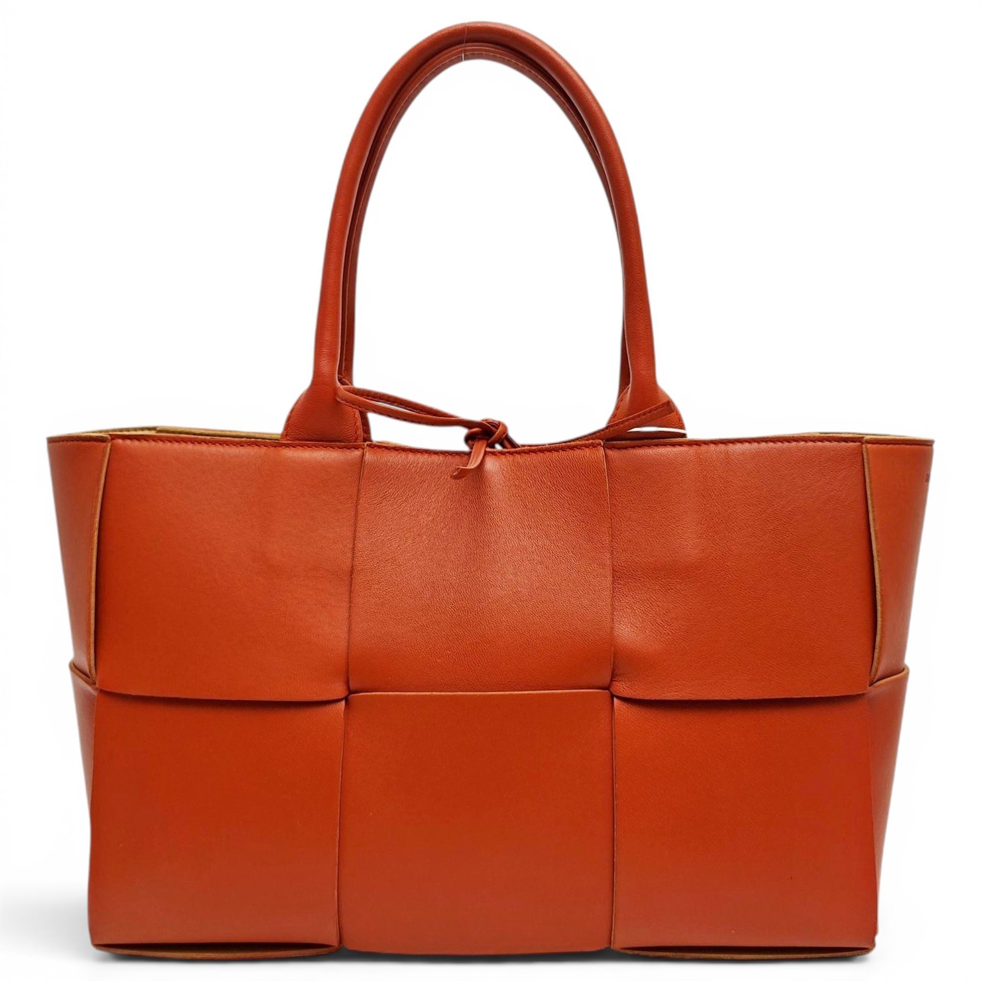Bottega Veneta Arco leather tote