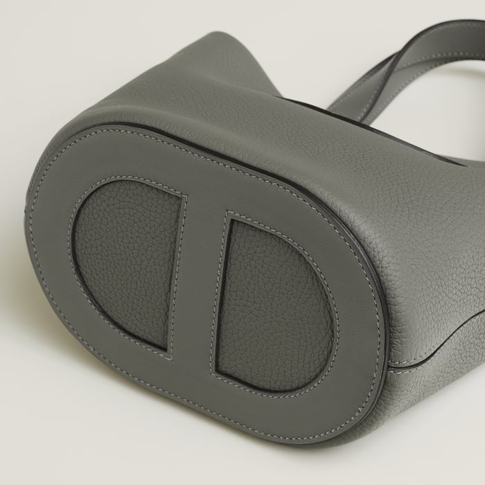 Gris Meyer Hermès In-the-loop 18 Bag