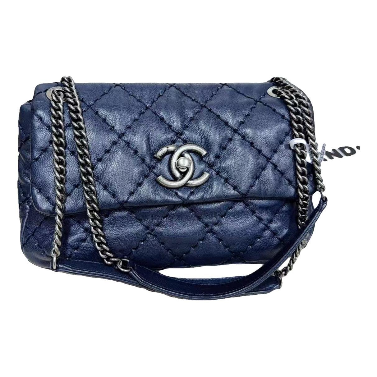 Timeless/Classique leather crossbody bag