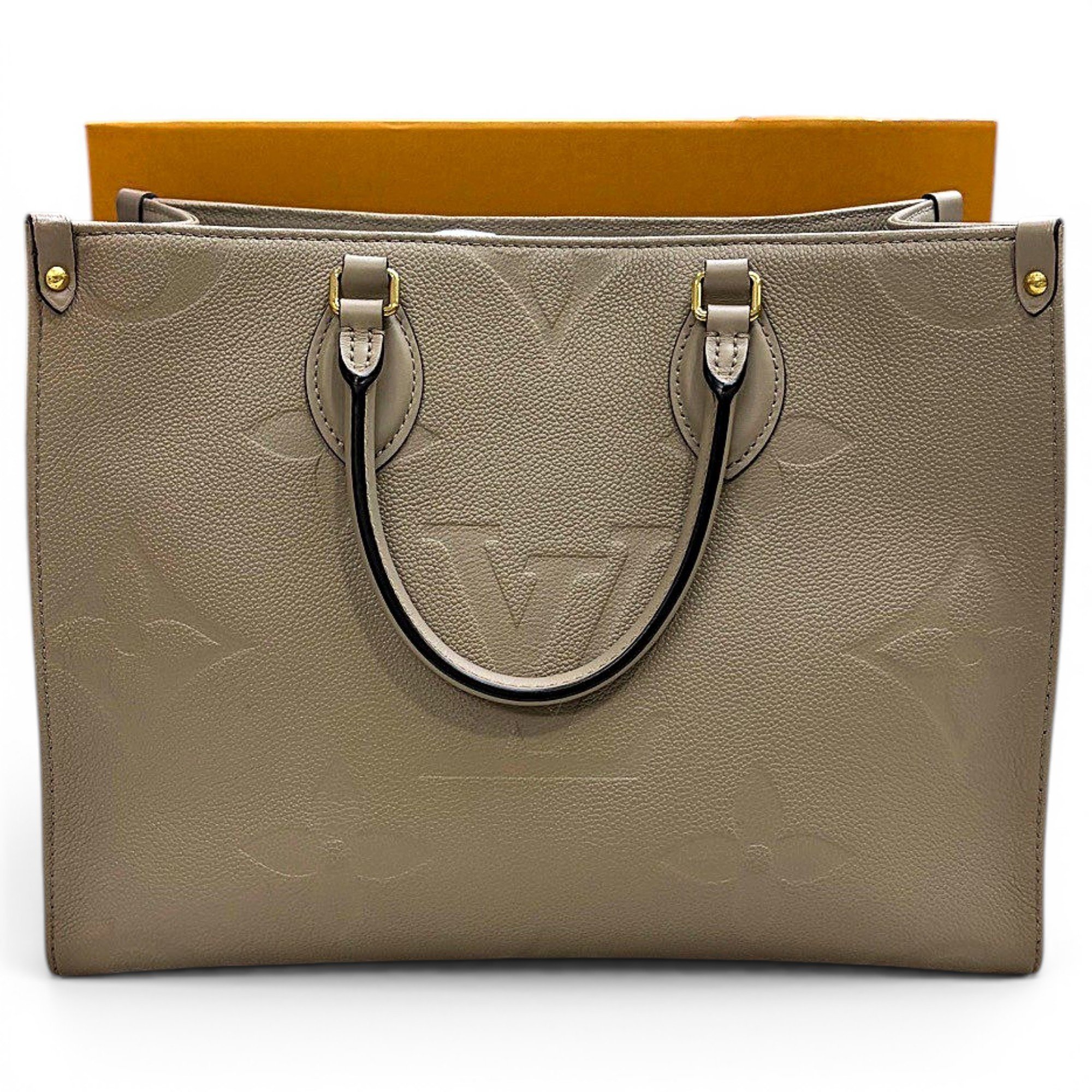 Onthego leather tote
