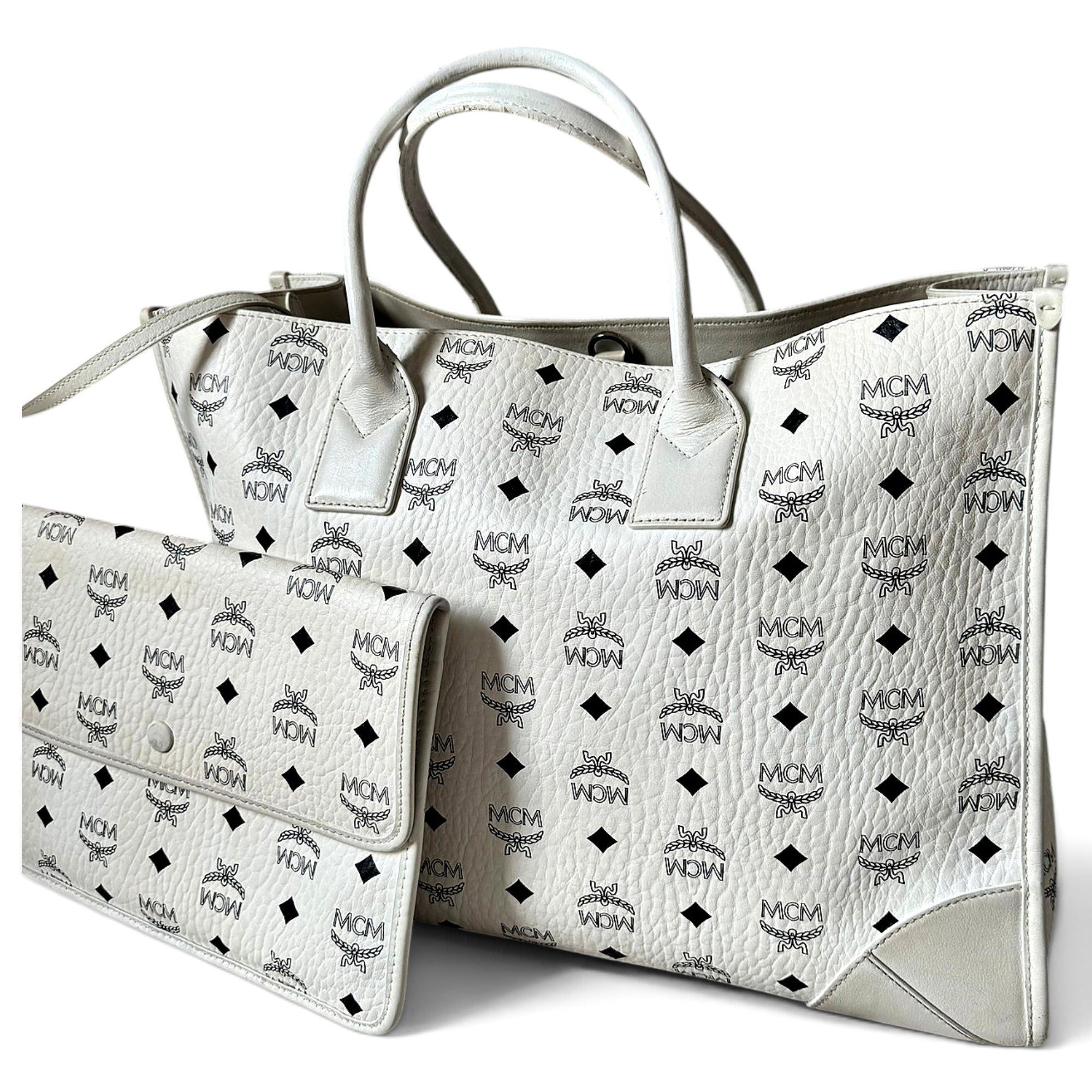 Leather tote