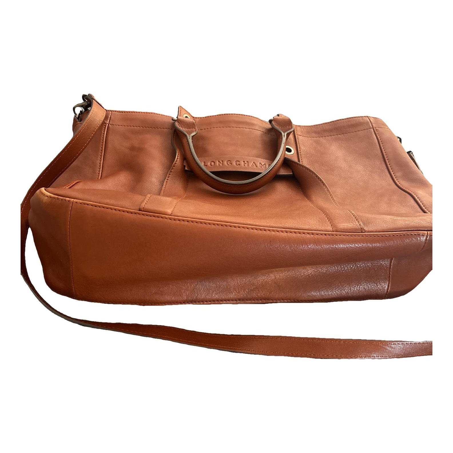 3D leather handbag
