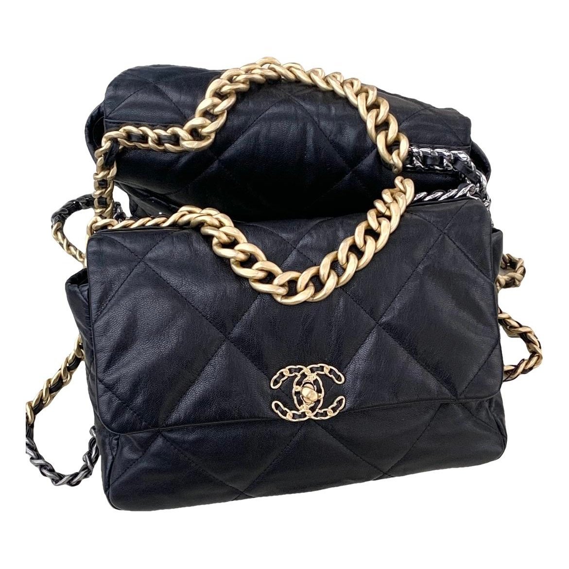 Chanel 19 leather handbag