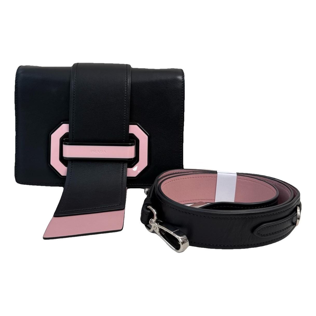 Ribbon leather handbag