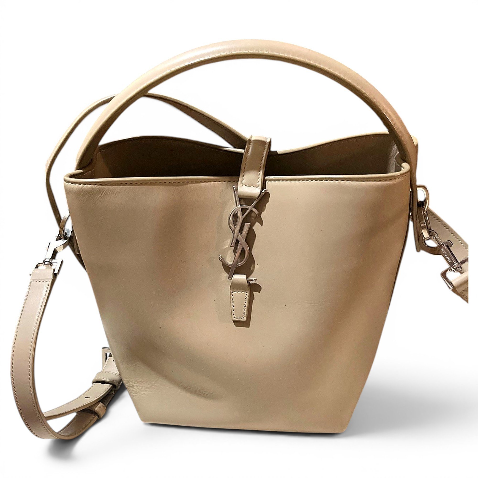 Le 37 leather handbag