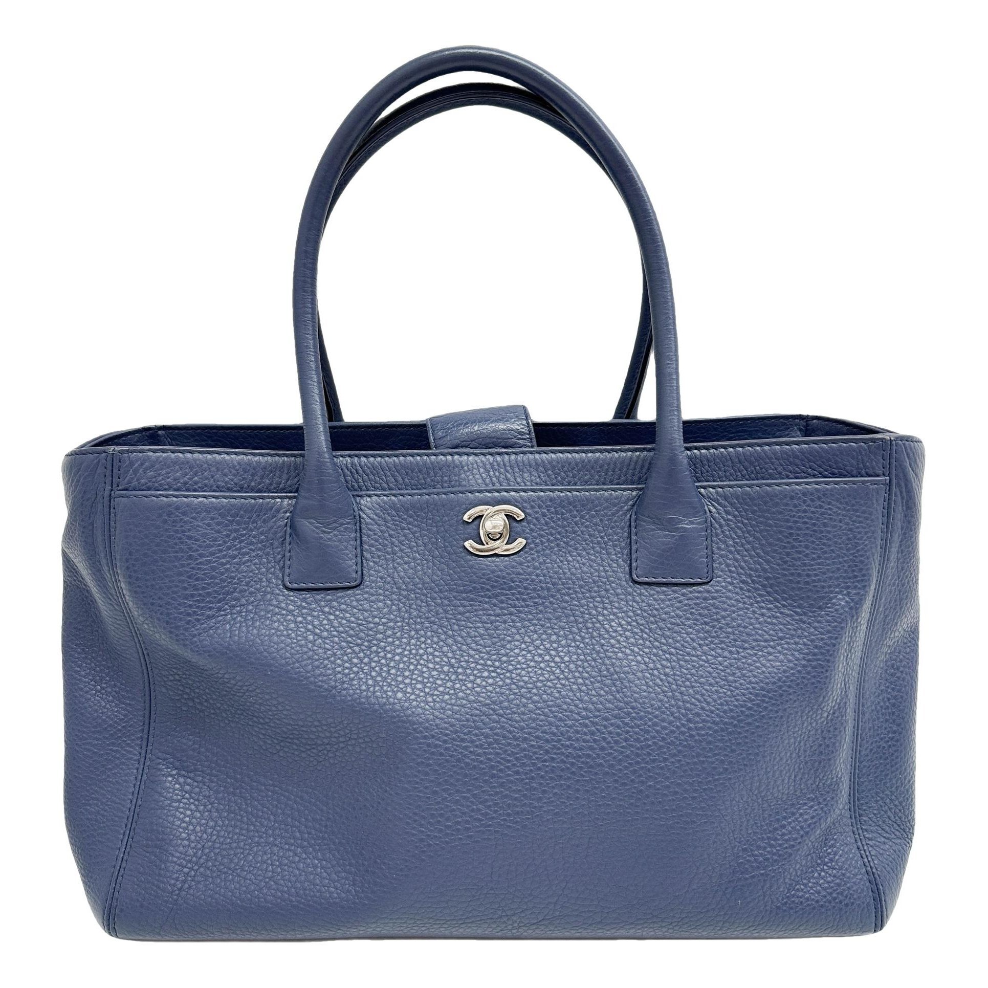 Executive leather tote