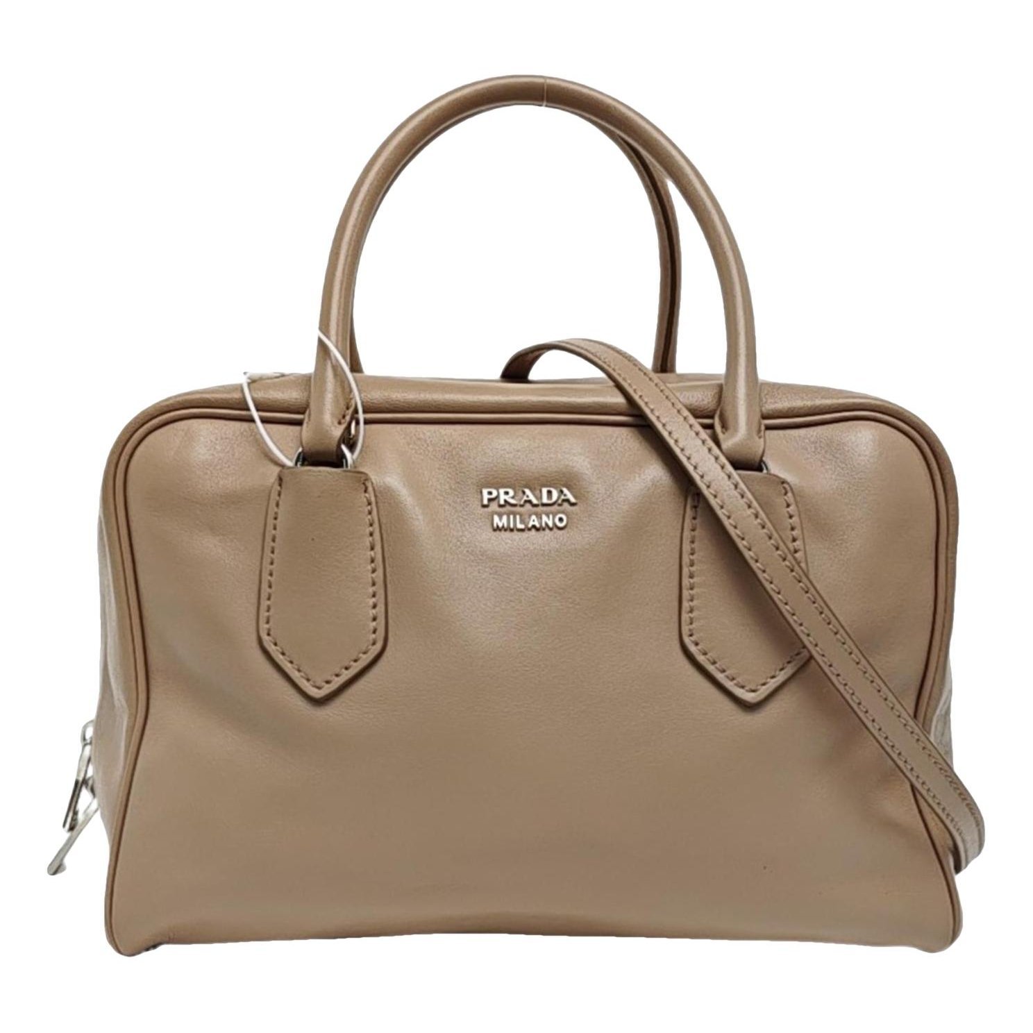 Leather handbag