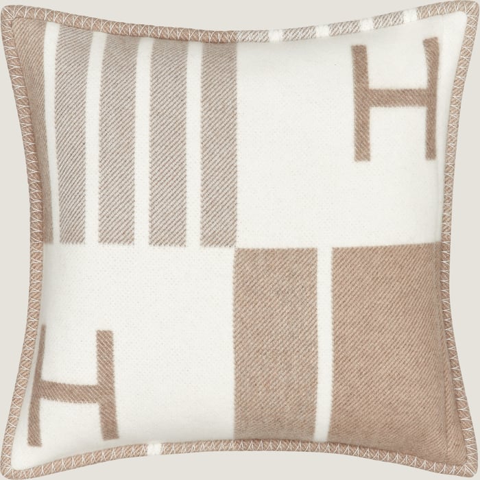Avalon Vibration Pillow, Small Model