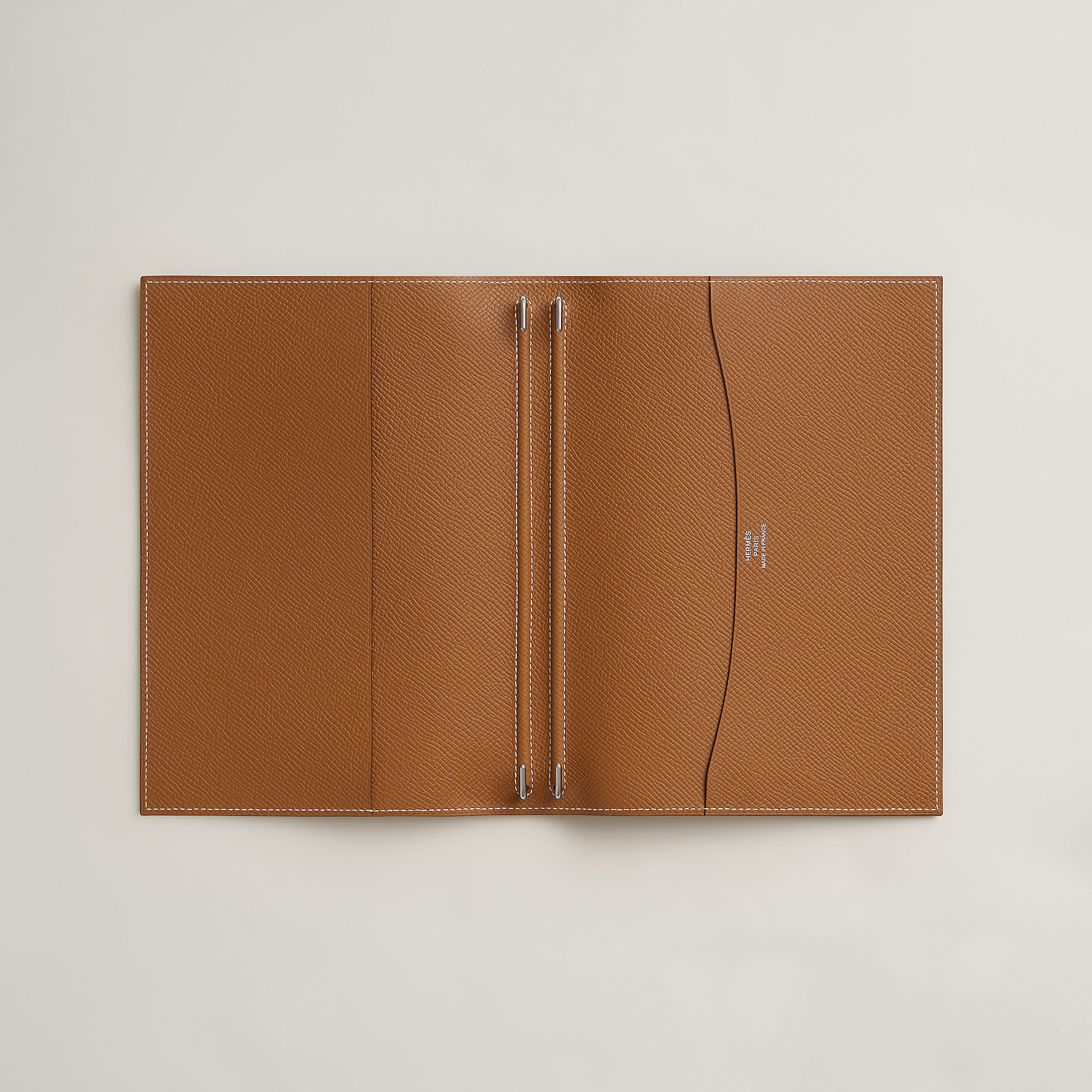 Globe-Trotter agenda cover