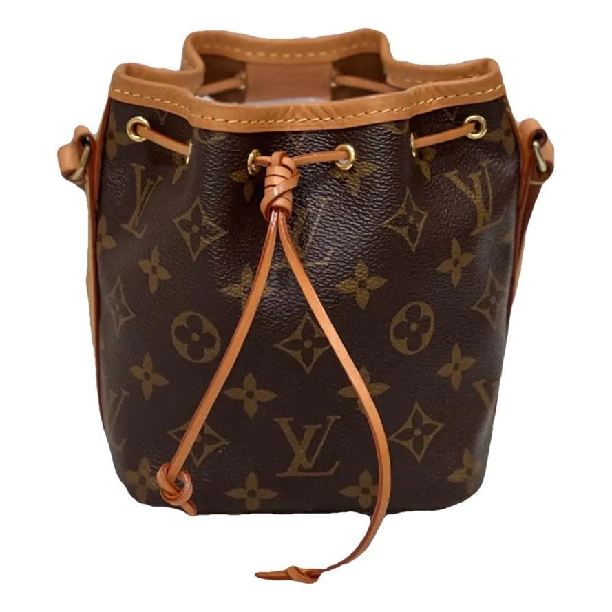 Nano Noé vinyl handbag