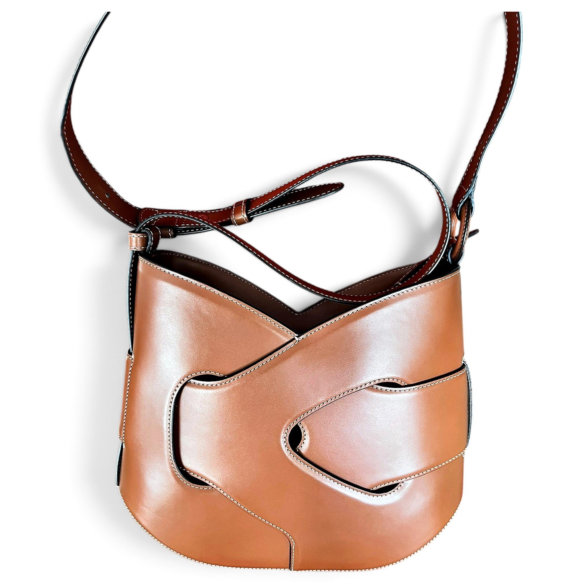 Leather handbag