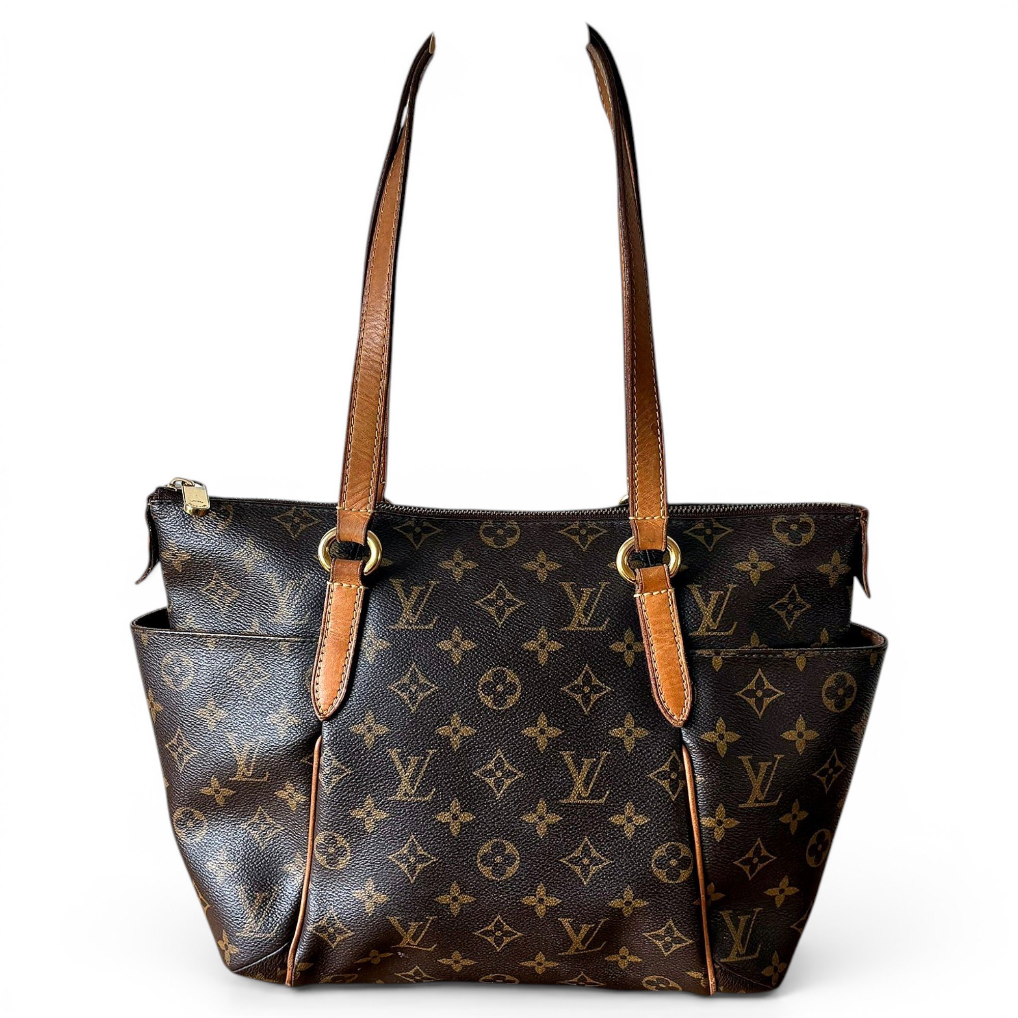 Totally leather handbag