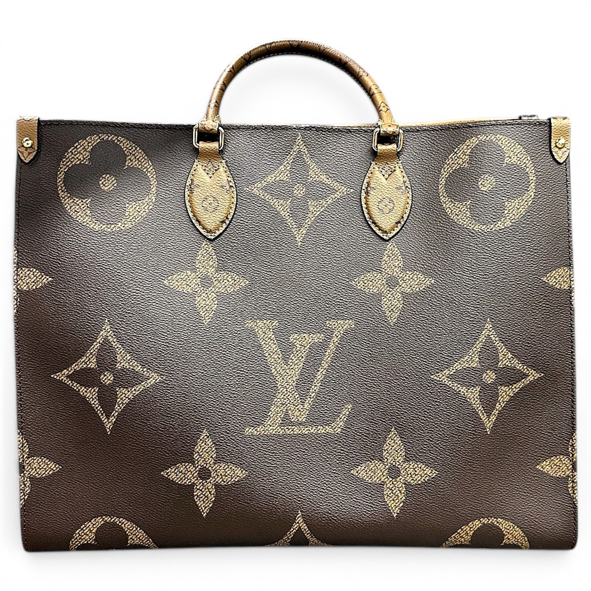 Onthego leather handbag