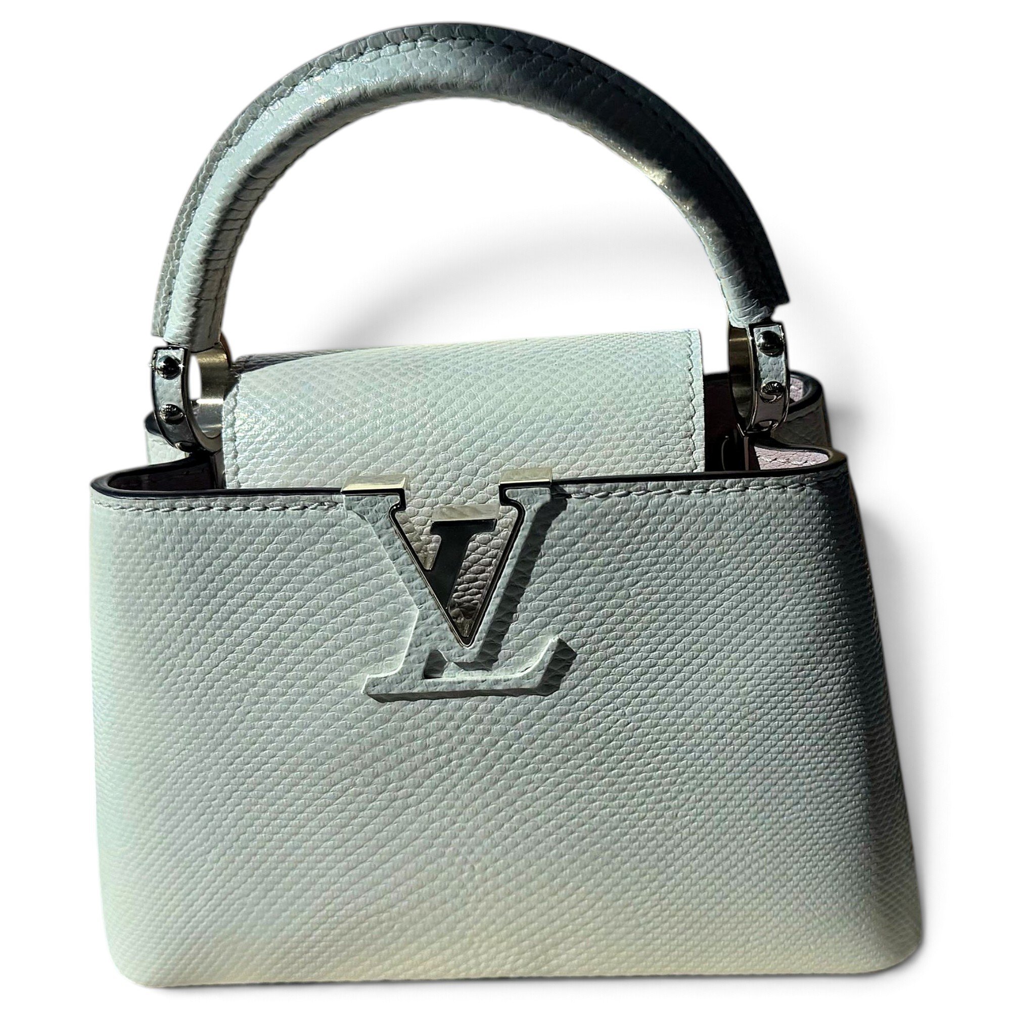 Capucines leather mini bag