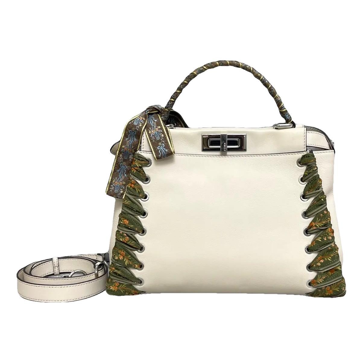 Peekaboo Essentially leather handbag