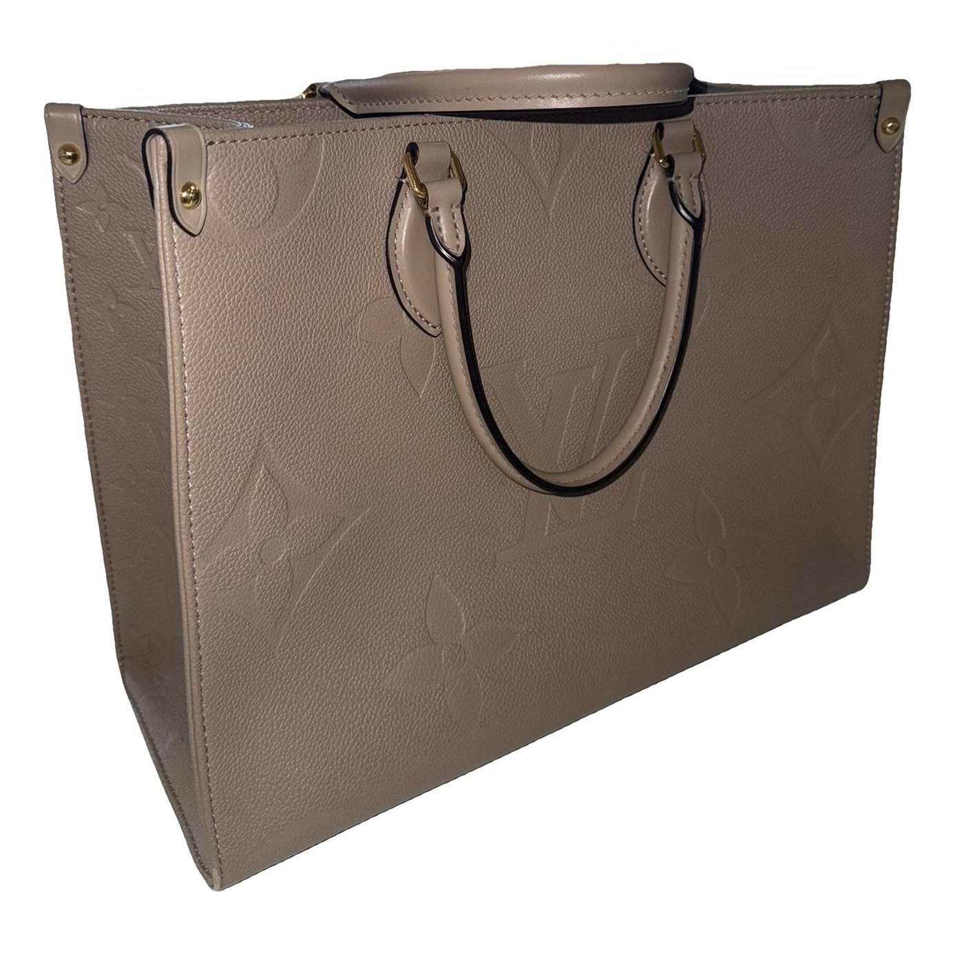 Onthego leather tote