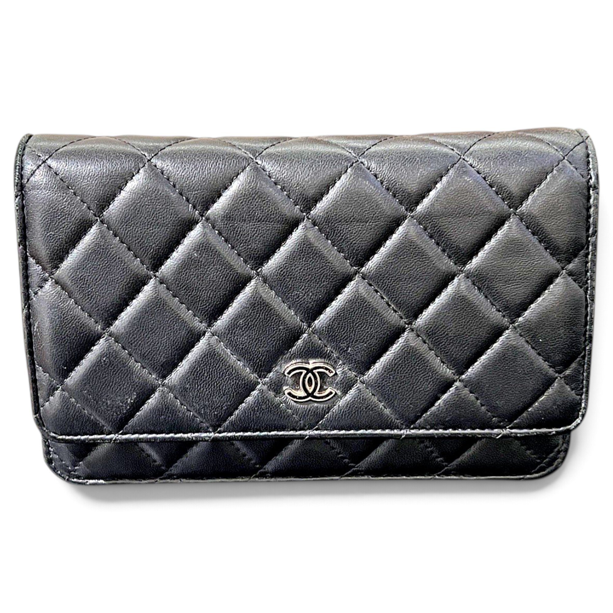 Wallet On Chain Timeless/Classique leather crossbody bag