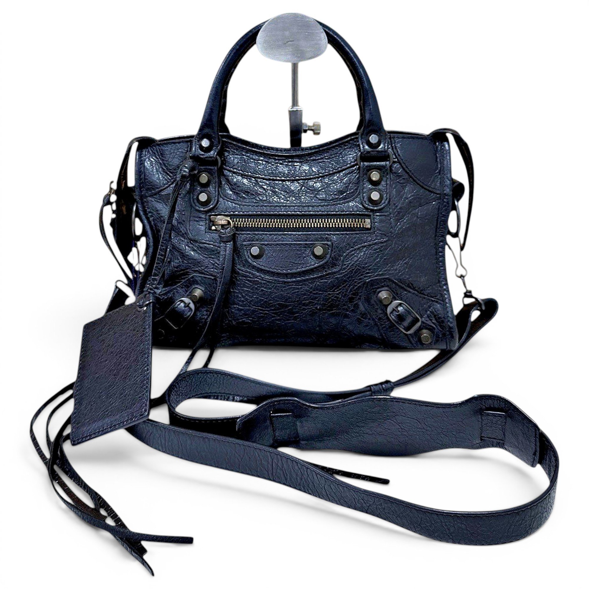 City leather handbag