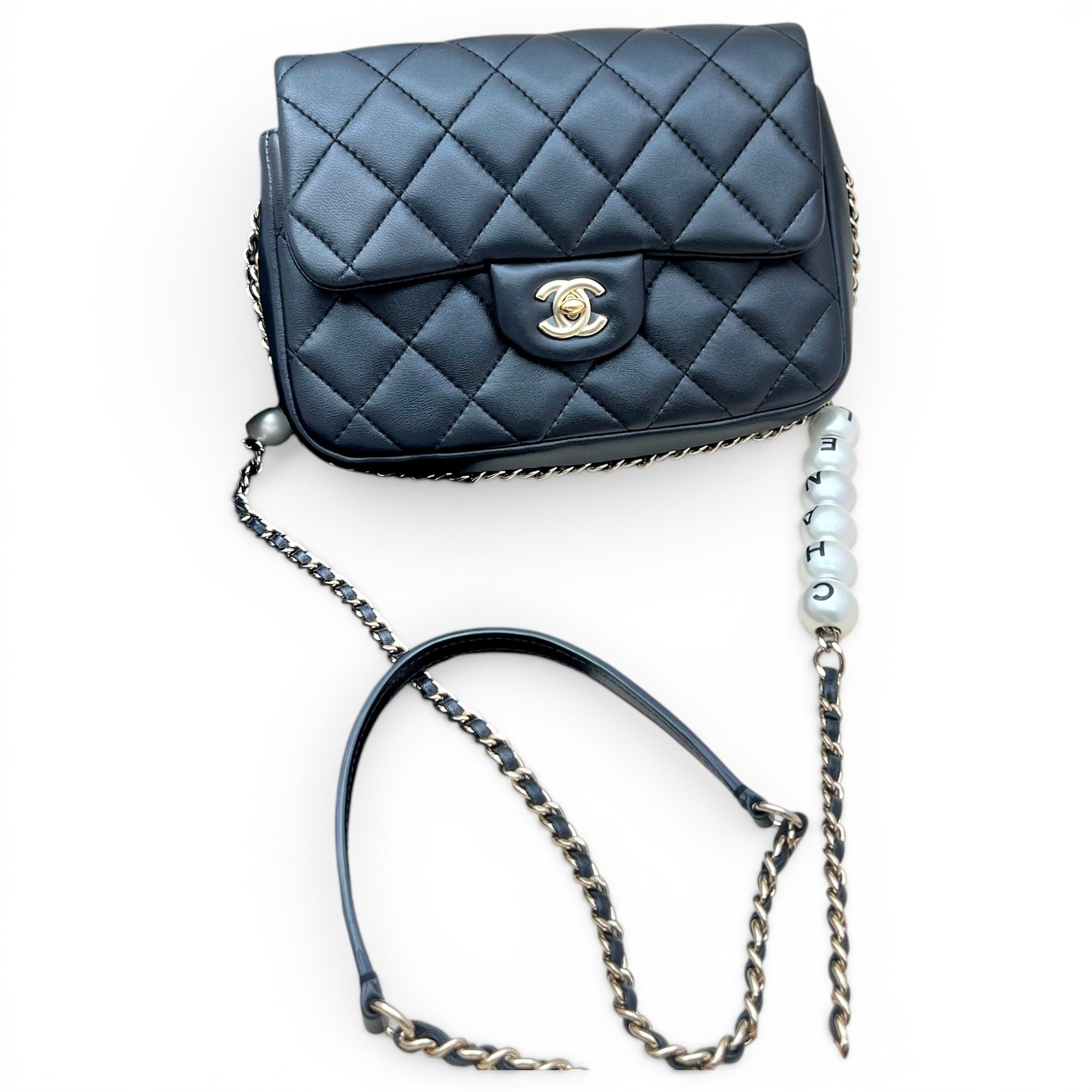 Timeless/Classique leather crossbody bag