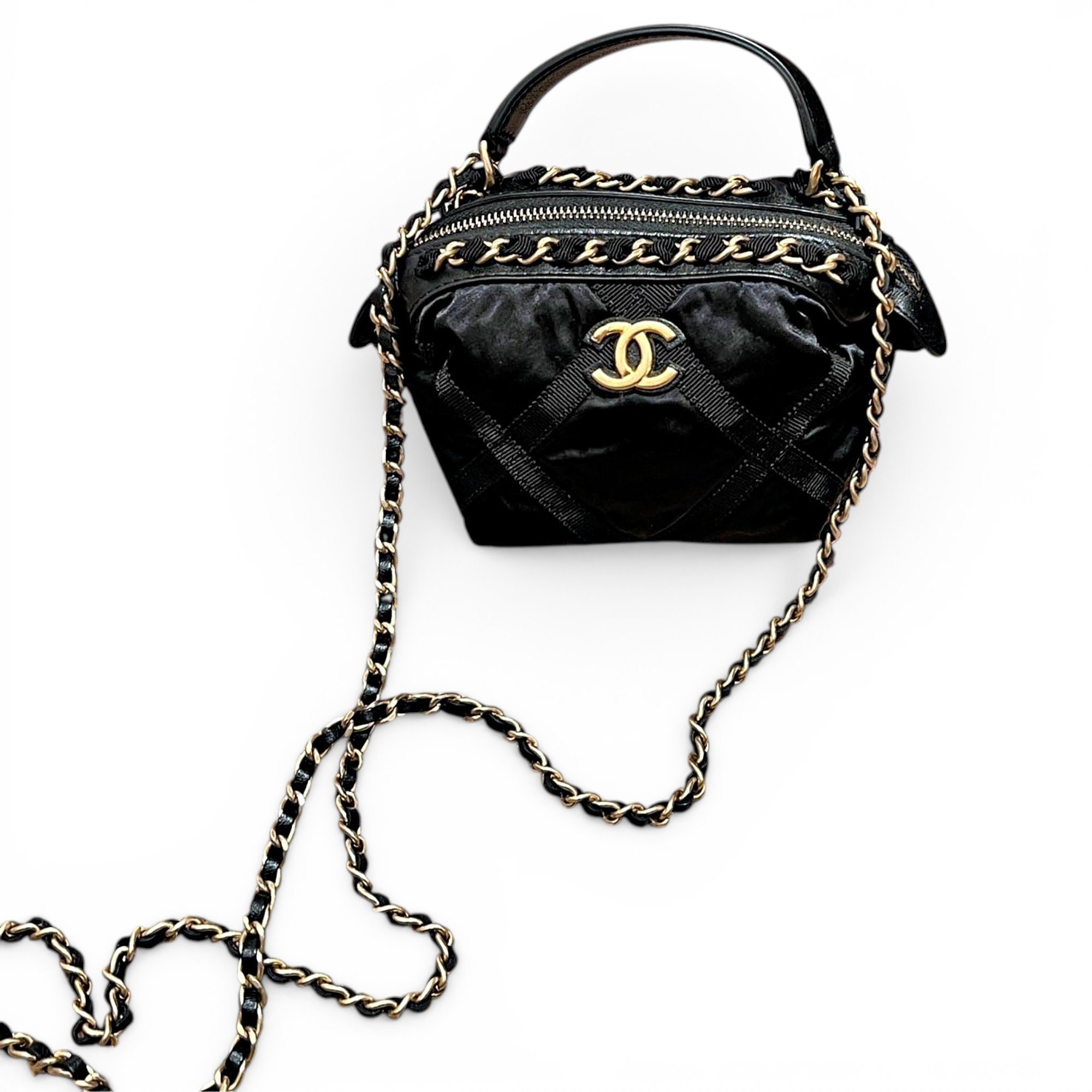 Trendy CC Vanity cloth handbag