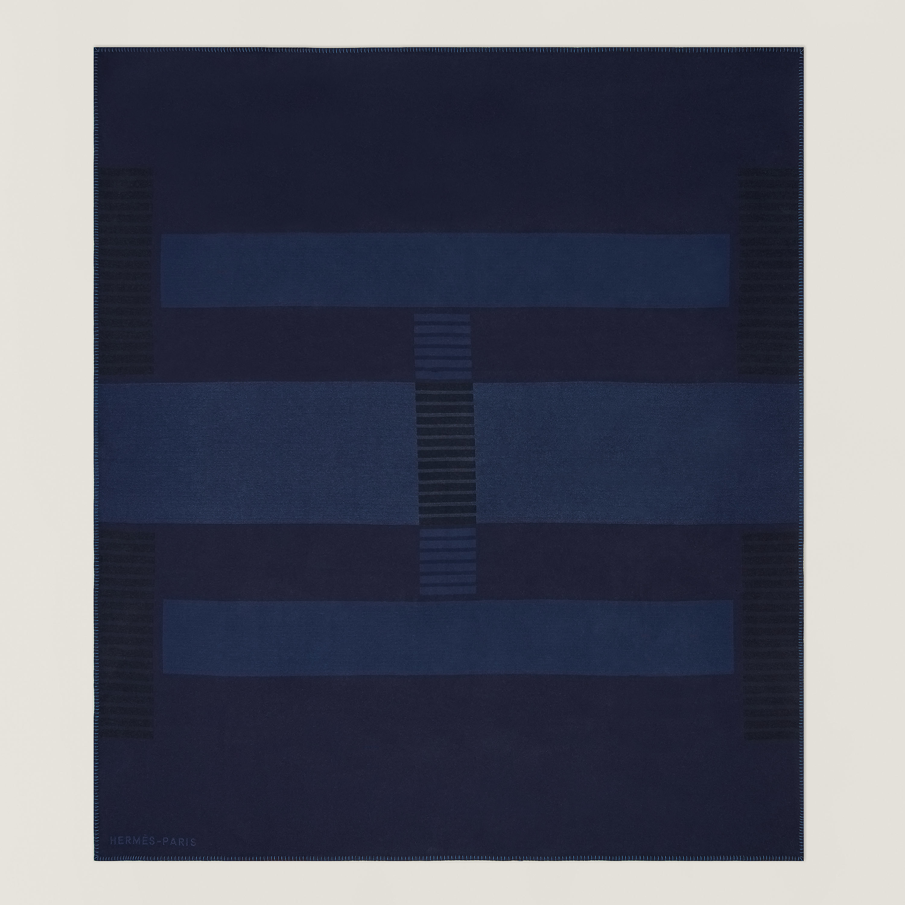 H Tape bed cover