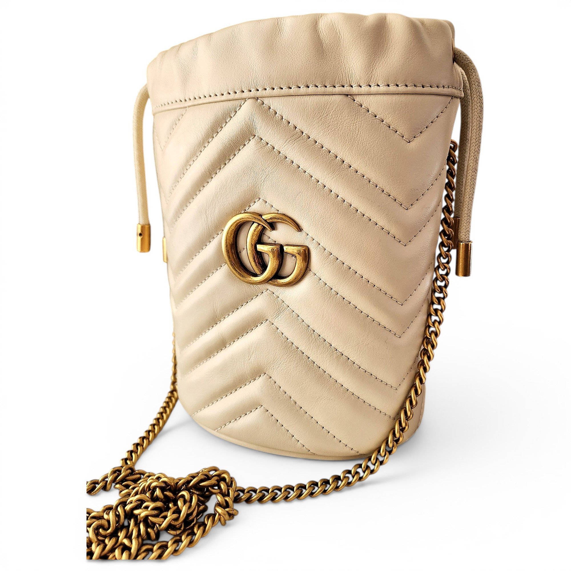 GG Marmont Bucket leather mini bag