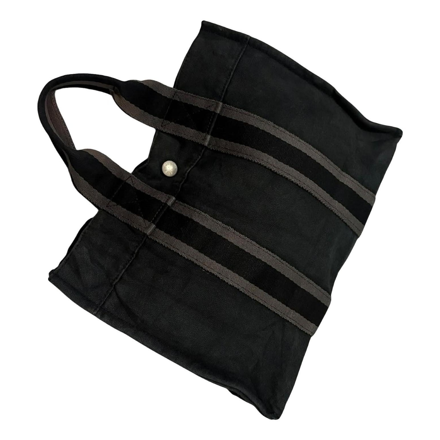 Toto cloth tote