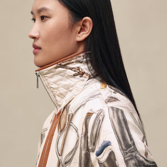 Beige Parchemin "A Propos De Bottes" Bomber Jacket