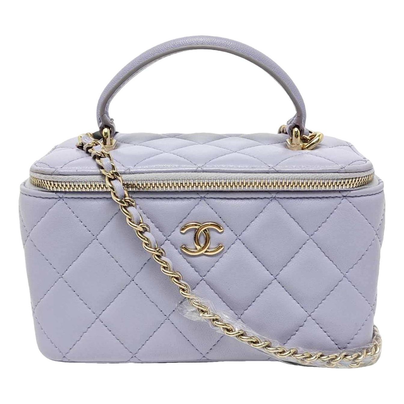 Trendy CC Vanity leather handbag