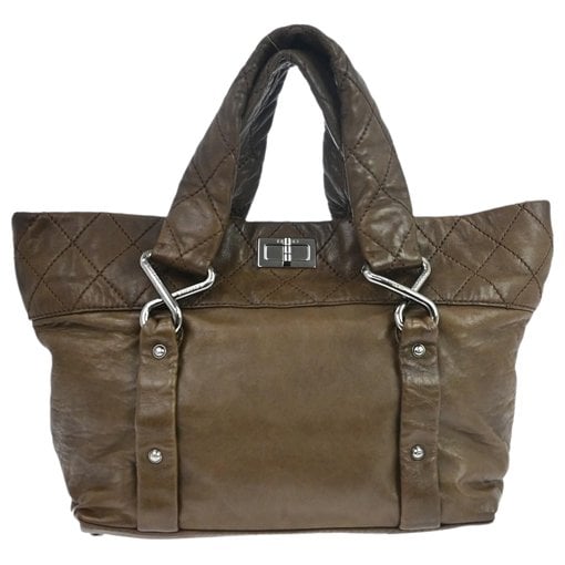 Leather tote